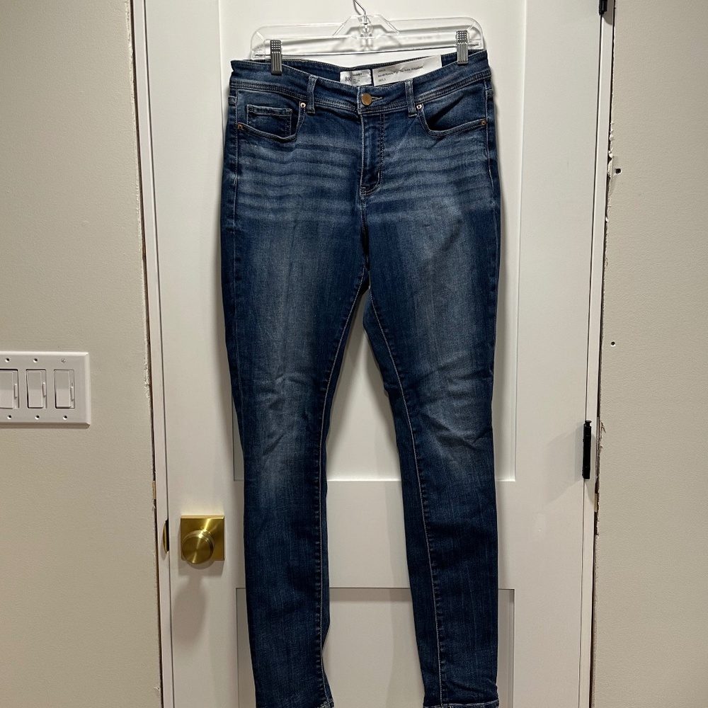 100025	Womens	Jean	BKE	Gabby High Rise Ankle Skinny	Dark	29	31 1/2	Like New